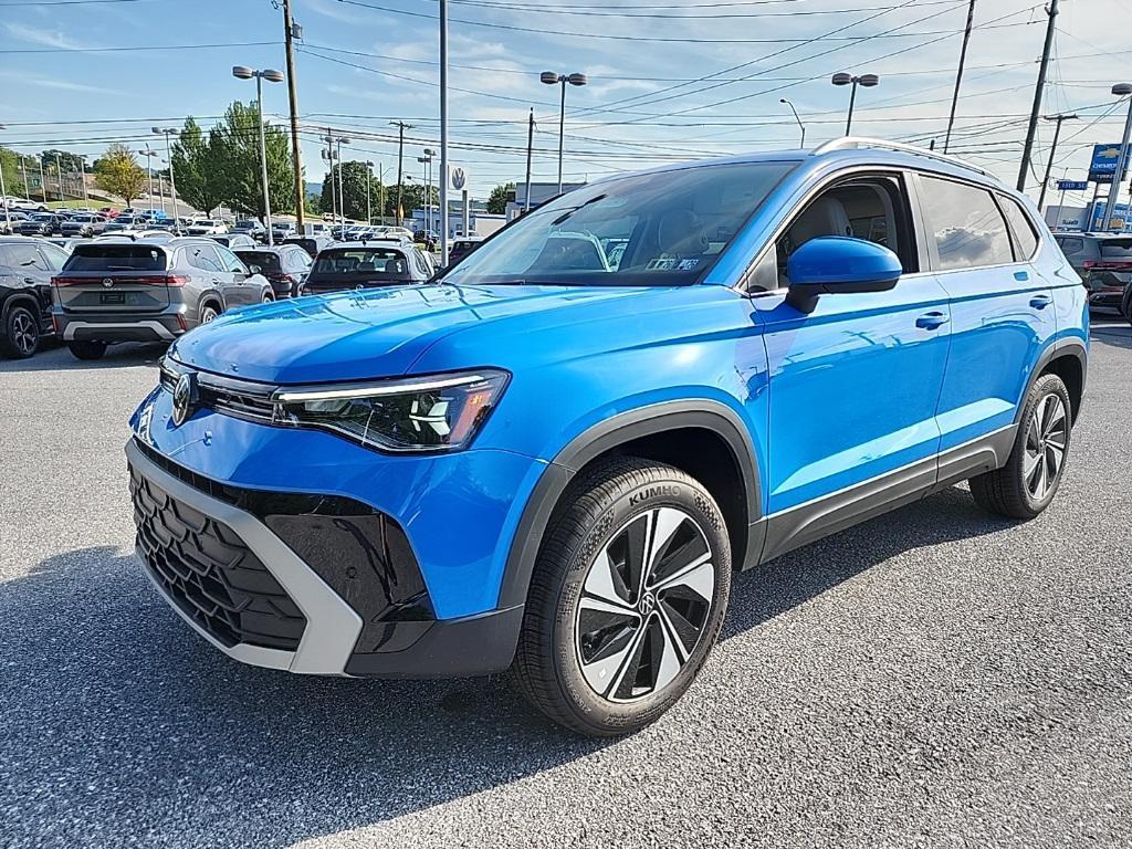 new 2025 Volkswagen Taos car, priced at $31,870