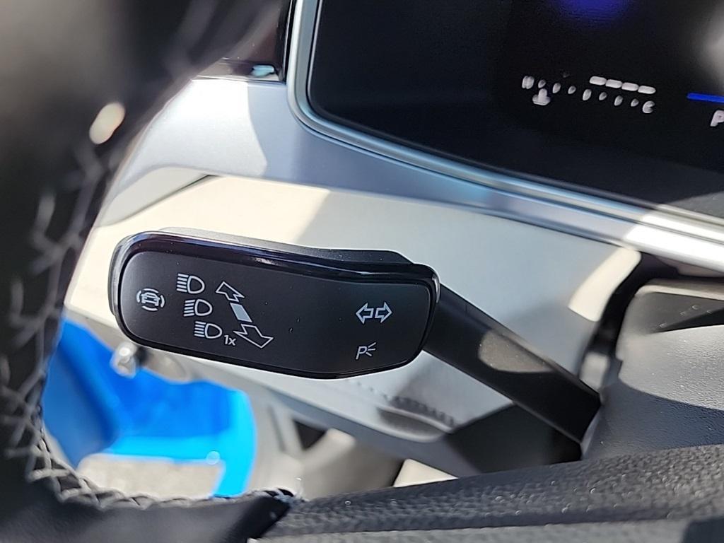 new 2025 Volkswagen Taos car, priced at $31,870