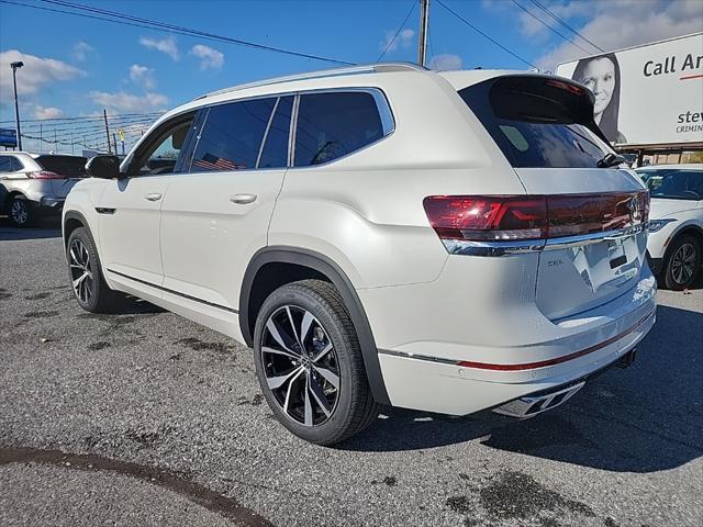 new 2025 Volkswagen Atlas car, priced at $52,880