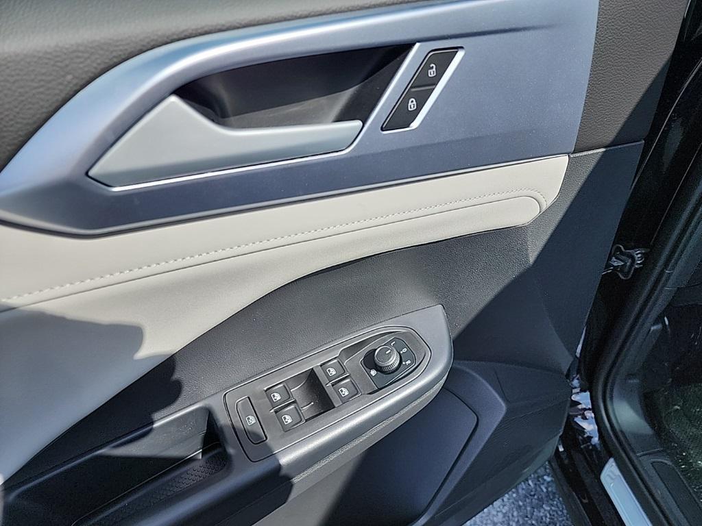 new 2025 Volkswagen Taos car, priced at $30,933