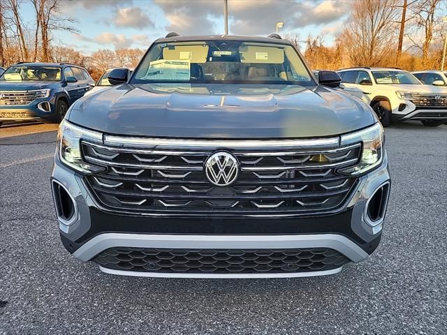 new 2025 Volkswagen Atlas car, priced at $45,450