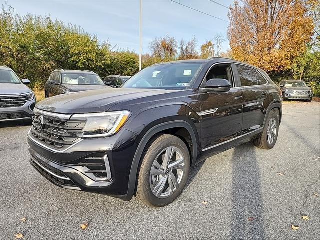 new 2024 Volkswagen Atlas Cross Sport car, priced at $45,916