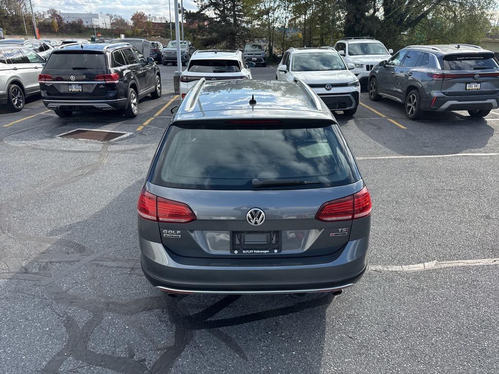 used 2018 Volkswagen Golf Alltrack car, priced at $19,244