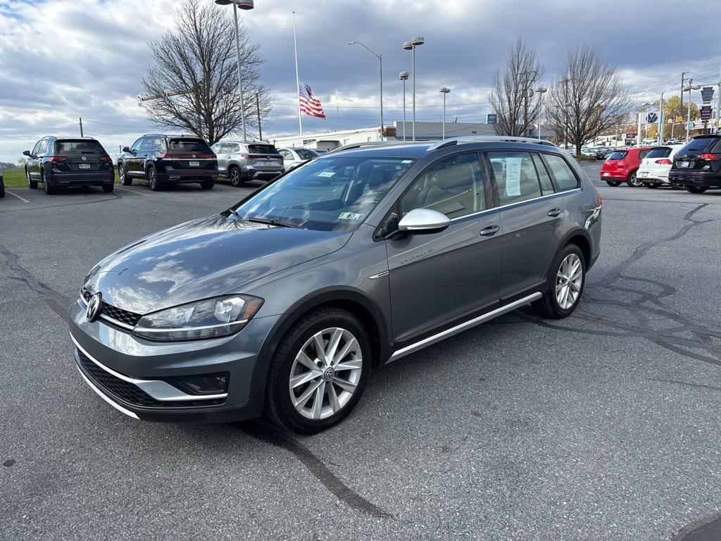 used 2018 Volkswagen Golf Alltrack car, priced at $19,244