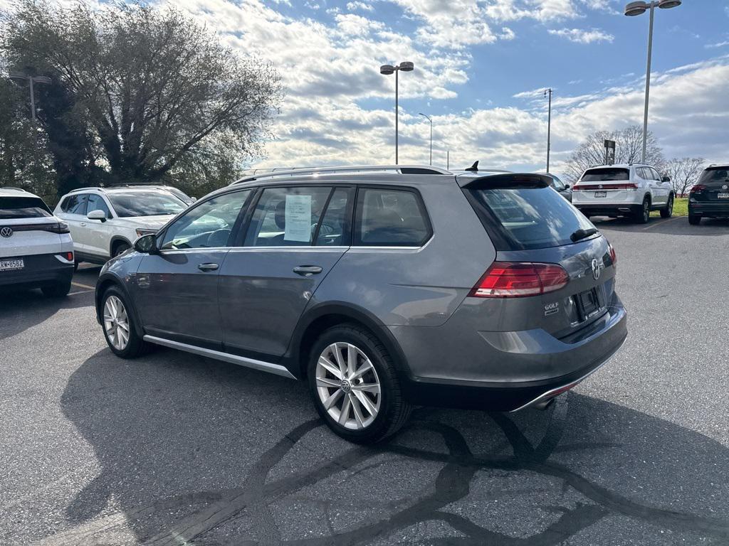 used 2018 Volkswagen Golf Alltrack car, priced at $19,244
