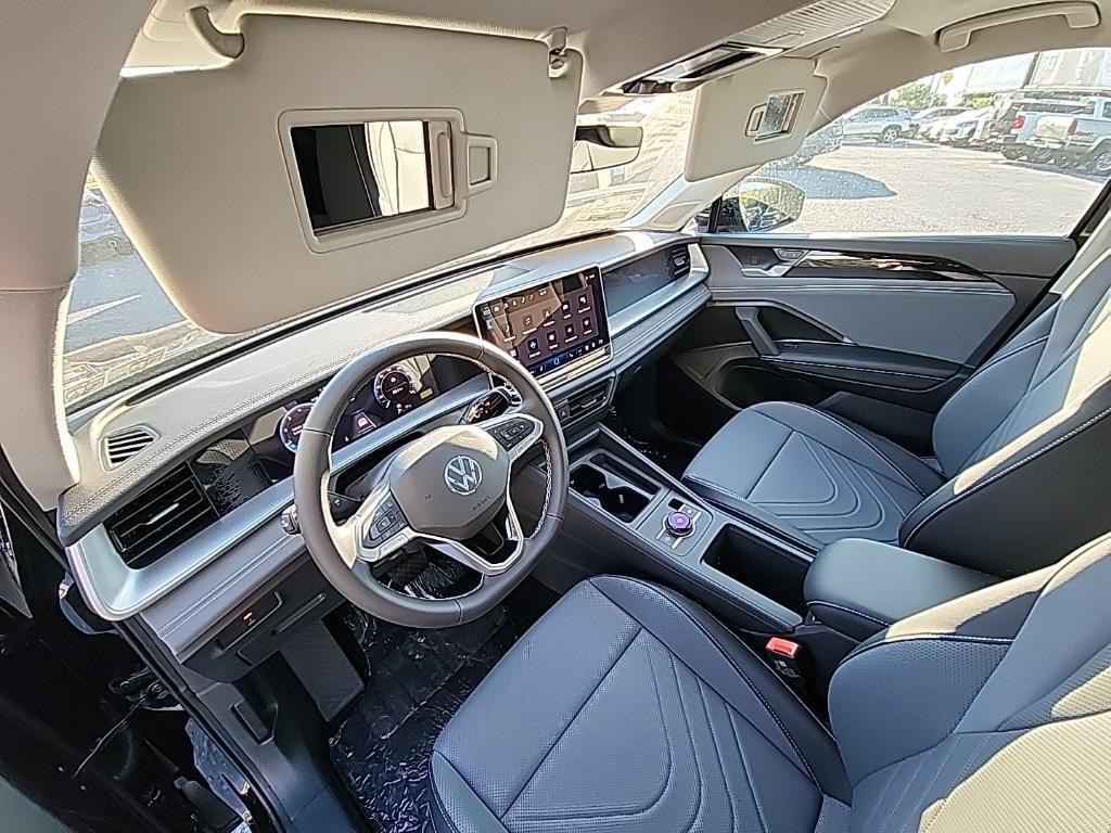 new 2025 Volkswagen Tiguan car, priced at $34,445