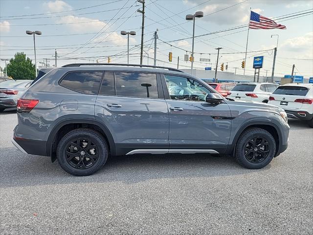 new 2024 Volkswagen Atlas car, priced at $50,012