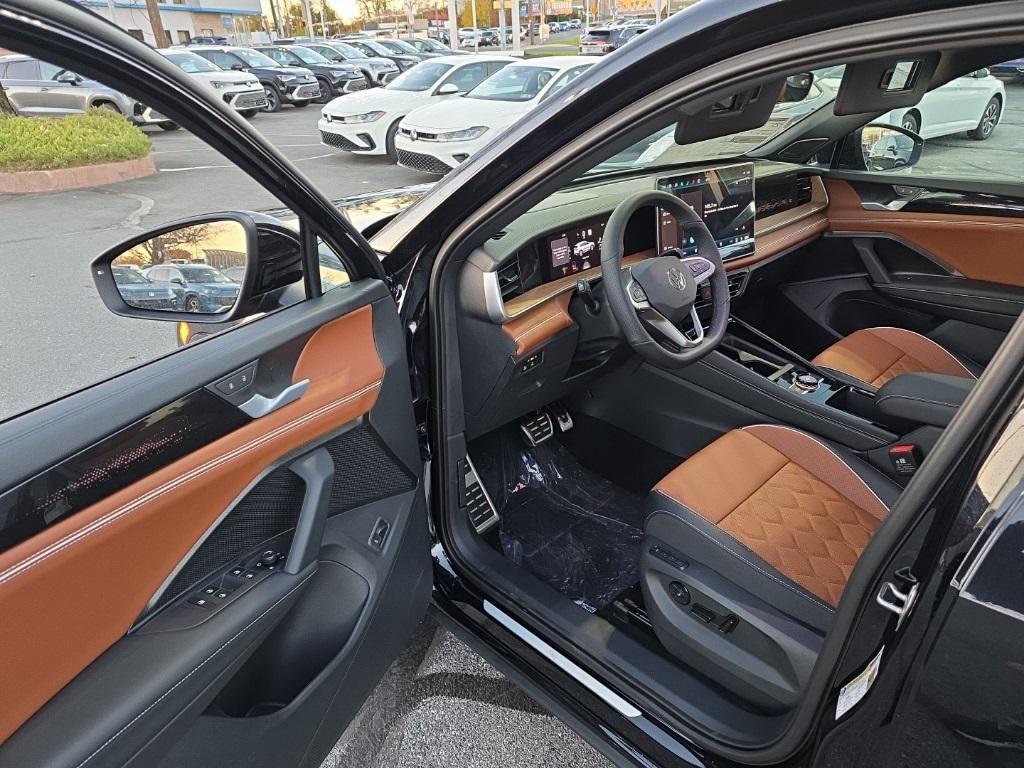 new 2026 Volkswagen Tiguan car, priced at $44,947