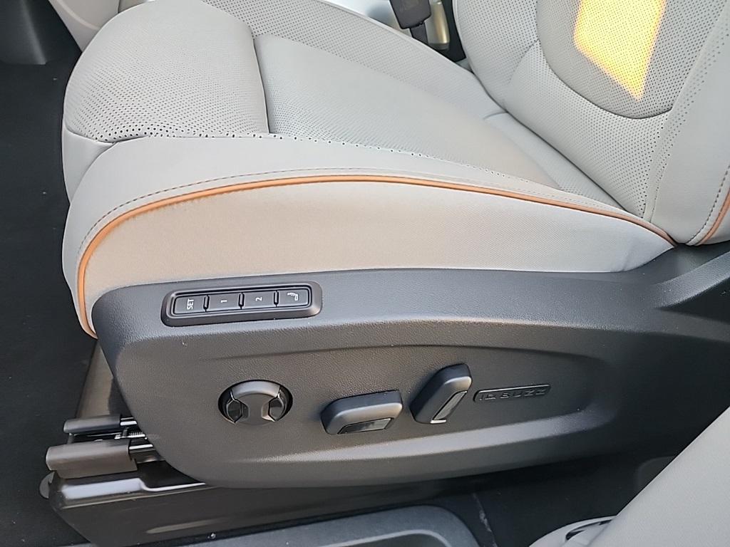 new 2025 Volkswagen ID. Buzz car, priced at $65,968
