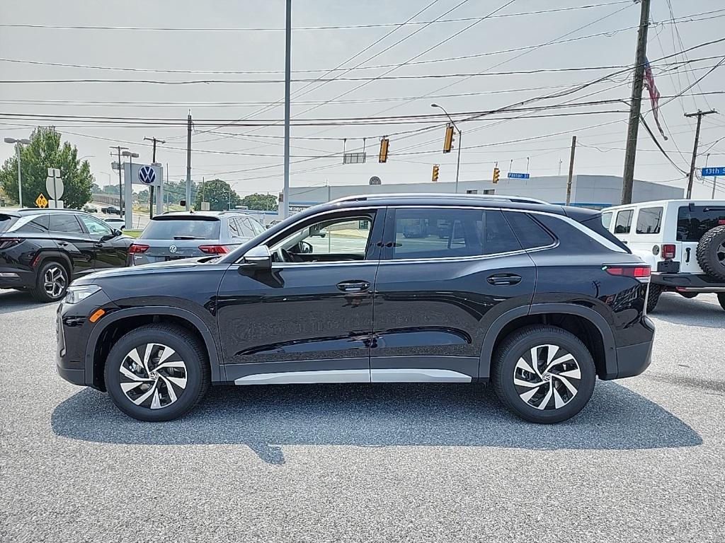 new 2025 Volkswagen Tiguan car, priced at $31,732