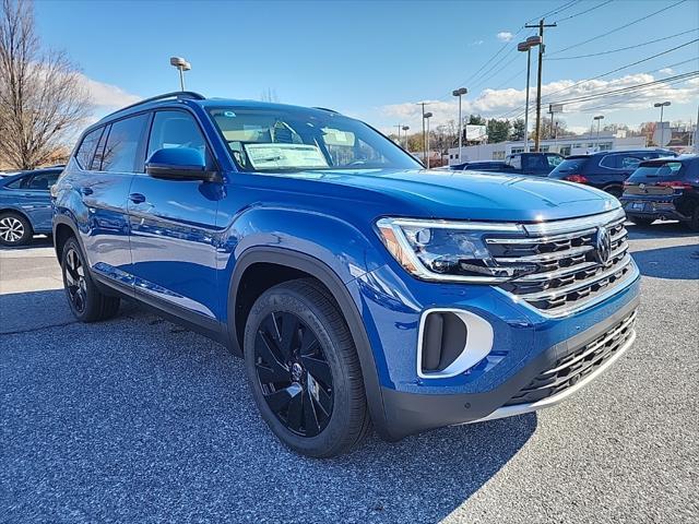 new 2025 Volkswagen Atlas car, priced at $42,500