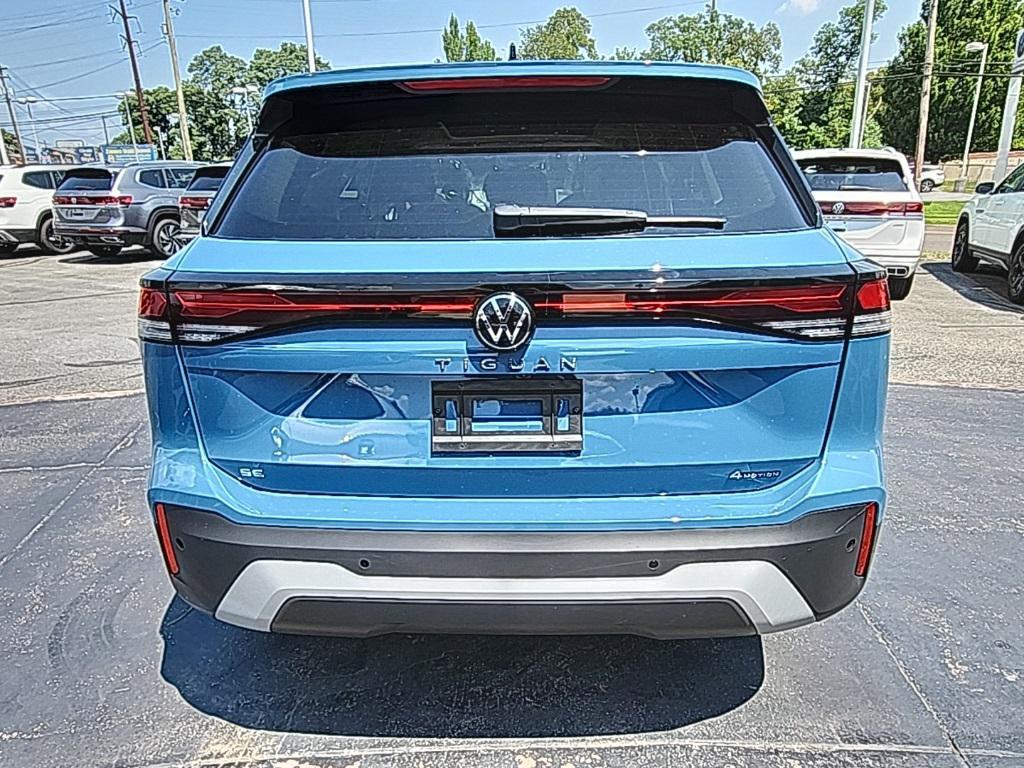 new 2025 Volkswagen Tiguan car, priced at $35,185