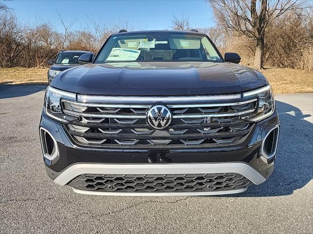 new 2025 Volkswagen Atlas car, priced at $44,513