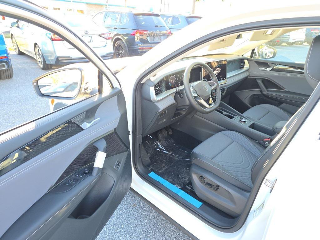 new 2026 Volkswagen Tiguan car, priced at $35,106