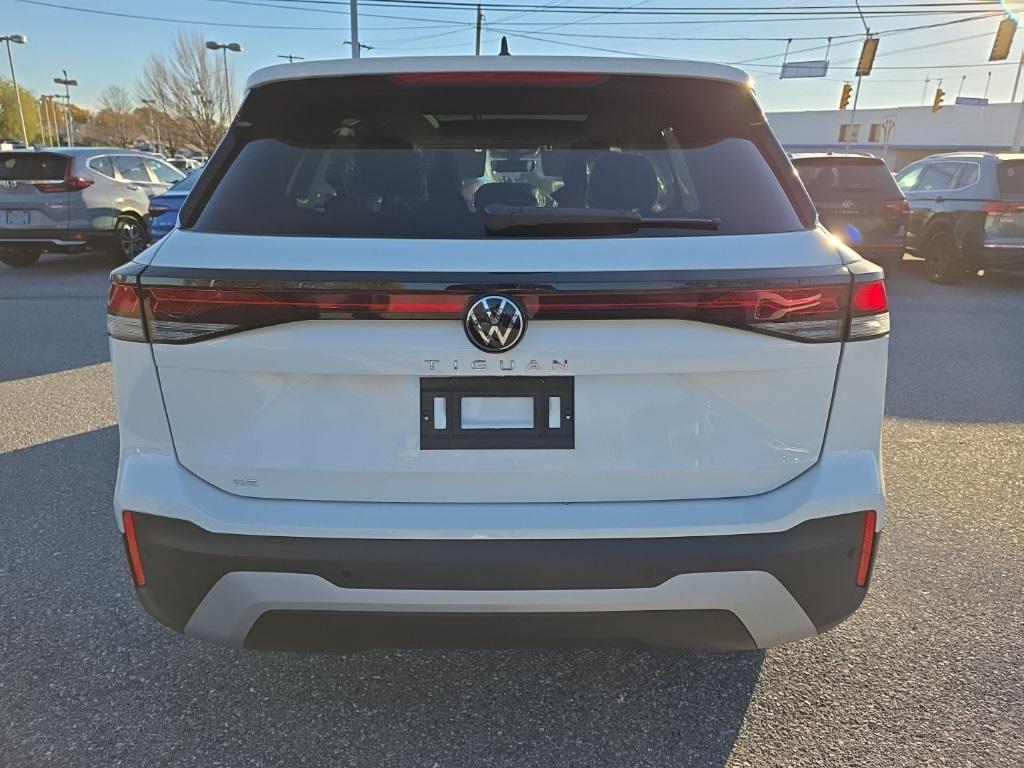 new 2026 Volkswagen Tiguan car, priced at $35,106