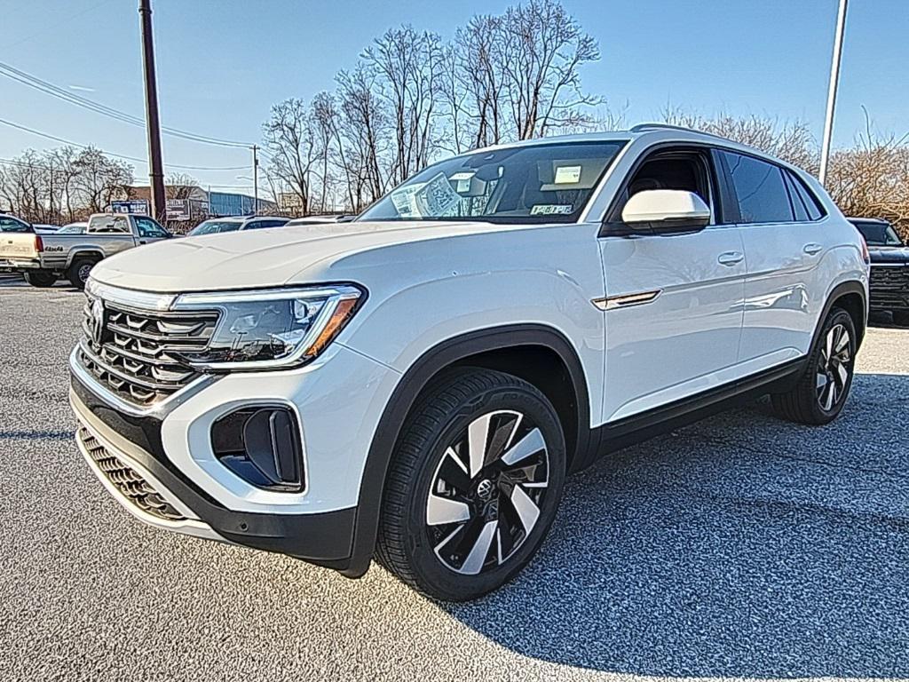 new 2025 Volkswagen Atlas Cross Sport car, priced at $41,168