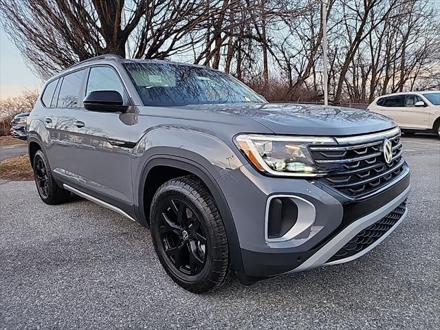 new 2025 Volkswagen Atlas car, priced at $44,950