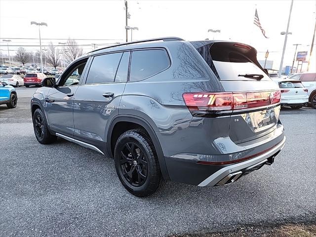 new 2025 Volkswagen Atlas car, priced at $44,950