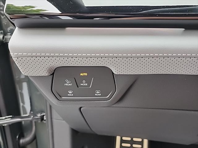 new 2025 Volkswagen Atlas Cross Sport car, priced at $49,689