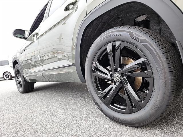 new 2025 Volkswagen Atlas Cross Sport car, priced at $49,689