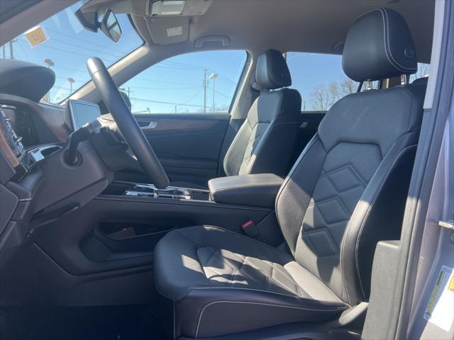 used 2024 Volkswagen Atlas car, priced at $32,675