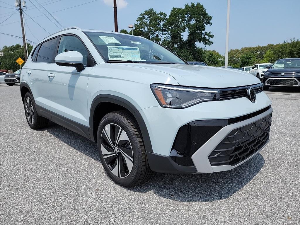 new 2025 Volkswagen Taos car, priced at $32,354