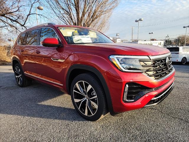 new 2025 Volkswagen Atlas car, priced at $52,478