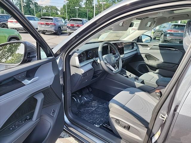 new 2025 Volkswagen Tiguan car, priced at $34,748