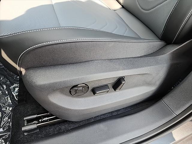 new 2025 Volkswagen Tiguan car, priced at $34,748