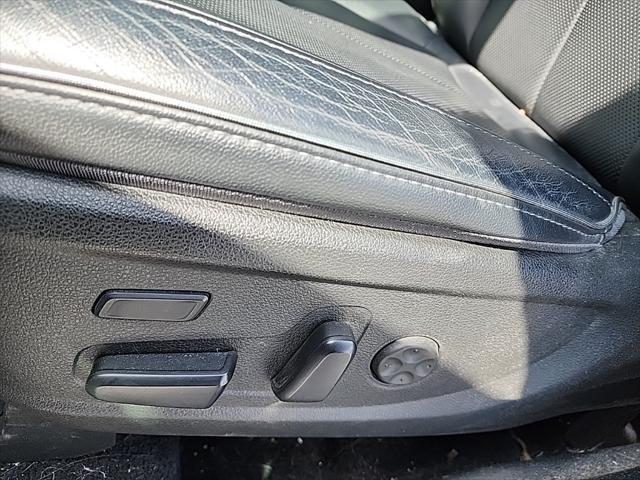 used 2022 Hyundai Santa Fe car, priced at $26,280