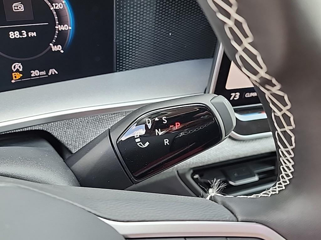 new 2025 Volkswagen Tiguan car, priced at $31,006