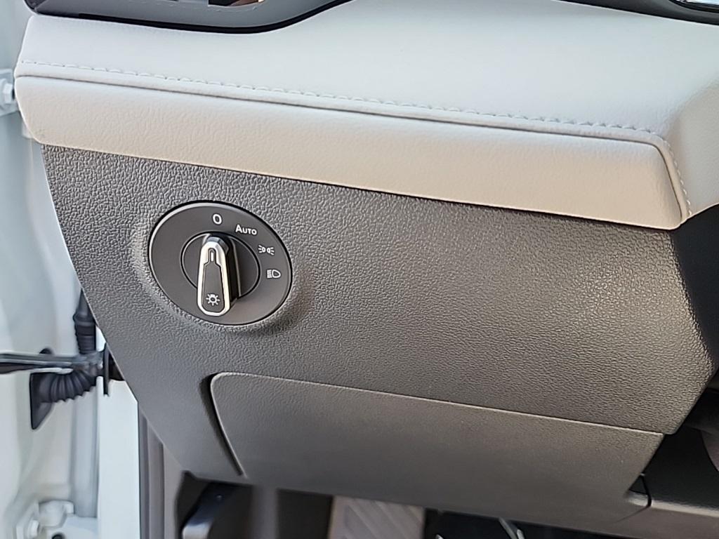 new 2025 Volkswagen Taos car, priced at $27,594