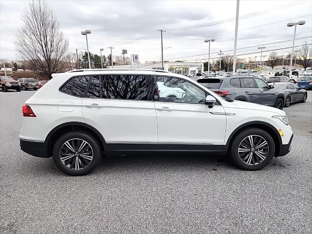 new 2024 Volkswagen Tiguan car, priced at $31,913