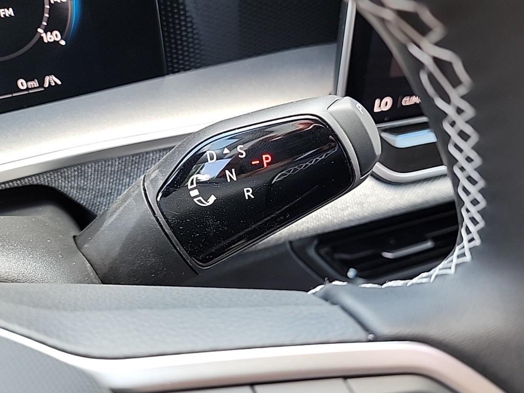 new 2025 Volkswagen Tiguan car, priced at $31,264