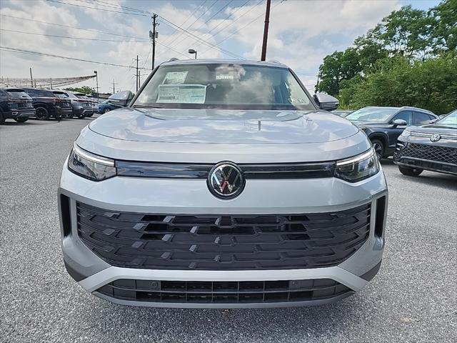 new 2025 Volkswagen Tiguan car, priced at $34,748