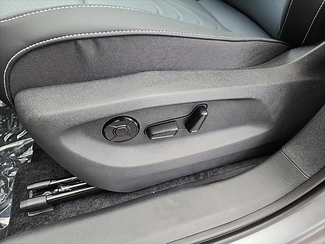 new 2025 Volkswagen Tiguan car, priced at $34,748