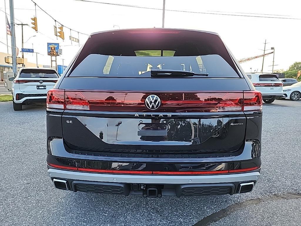 new 2025 Volkswagen Atlas car, priced at $42,445