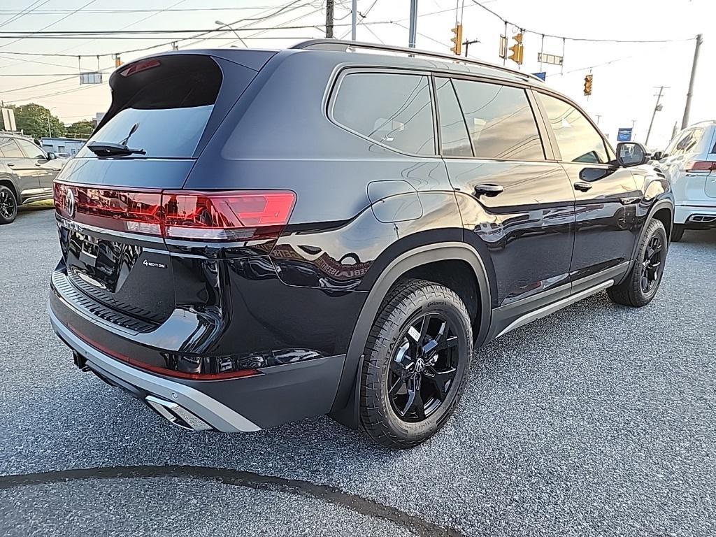 new 2025 Volkswagen Atlas car, priced at $42,445