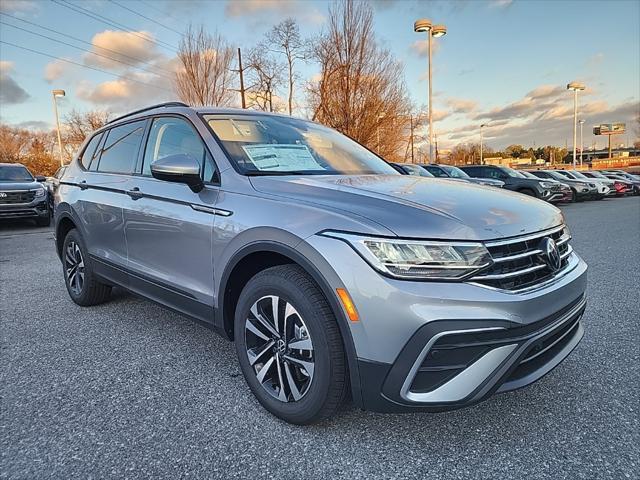 new 2024 Volkswagen Tiguan car, priced at $27,480