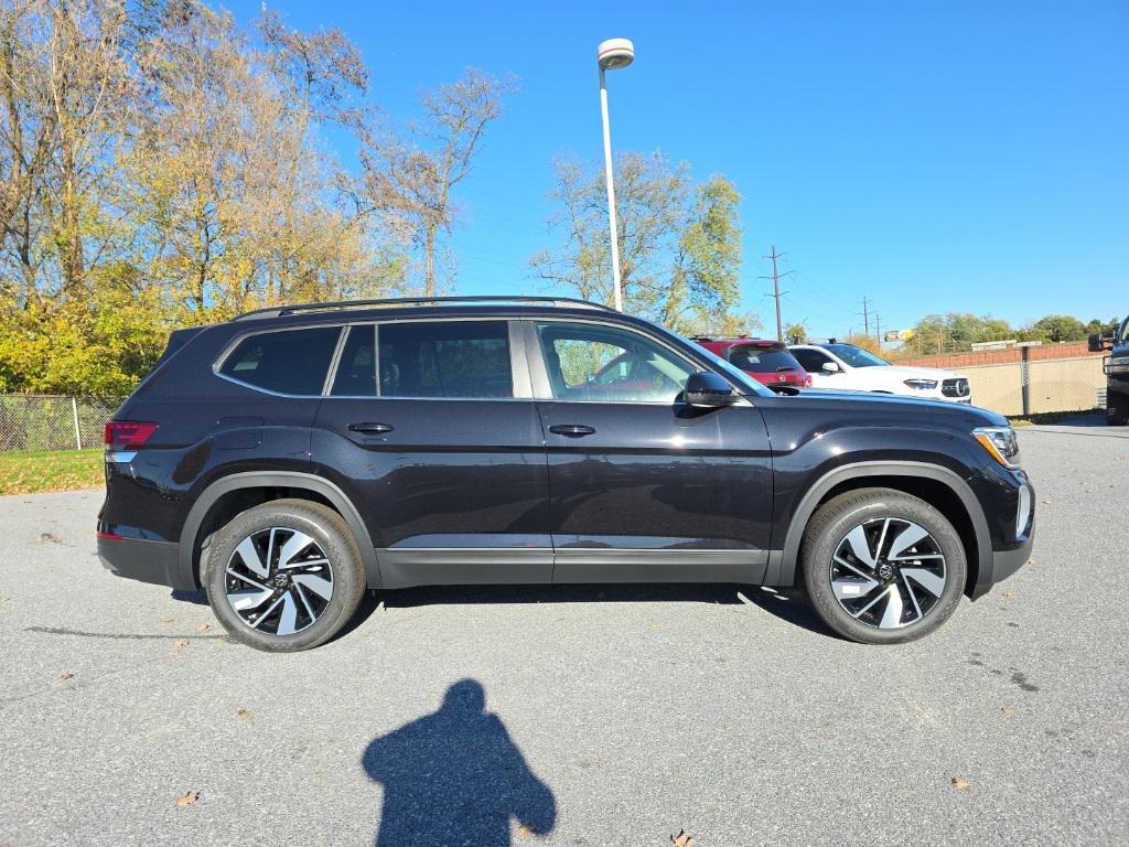 new 2026 Volkswagen Atlas car, priced at $46,156