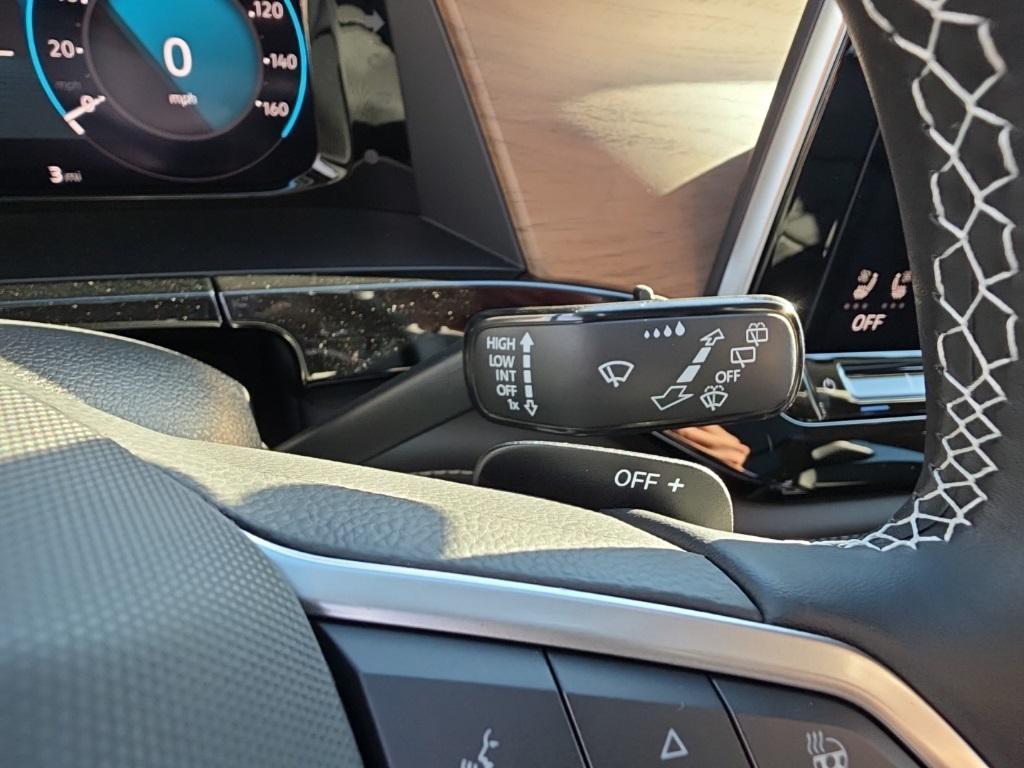 new 2026 Volkswagen Atlas car, priced at $46,156