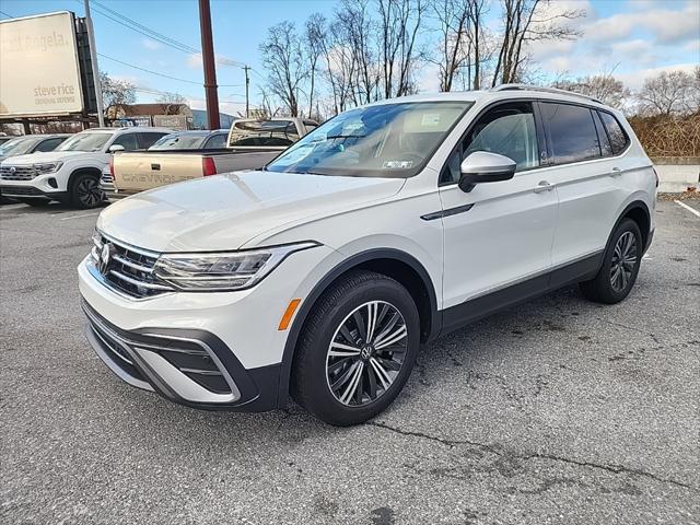 new 2024 Volkswagen Tiguan car, priced at $31,913