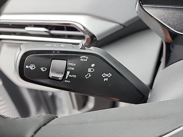 new 2025 Volkswagen ID.4 car, priced at $40,994
