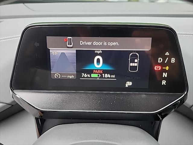 new 2025 Volkswagen ID.4 car, priced at $40,994