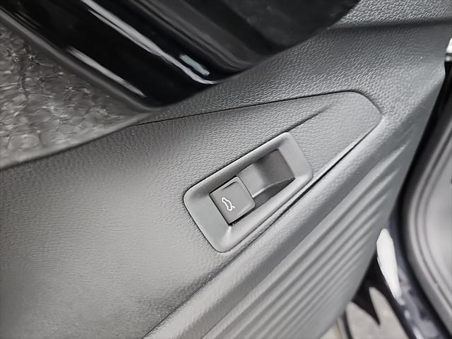 new 2025 Volkswagen ID.4 car, priced at $45,655