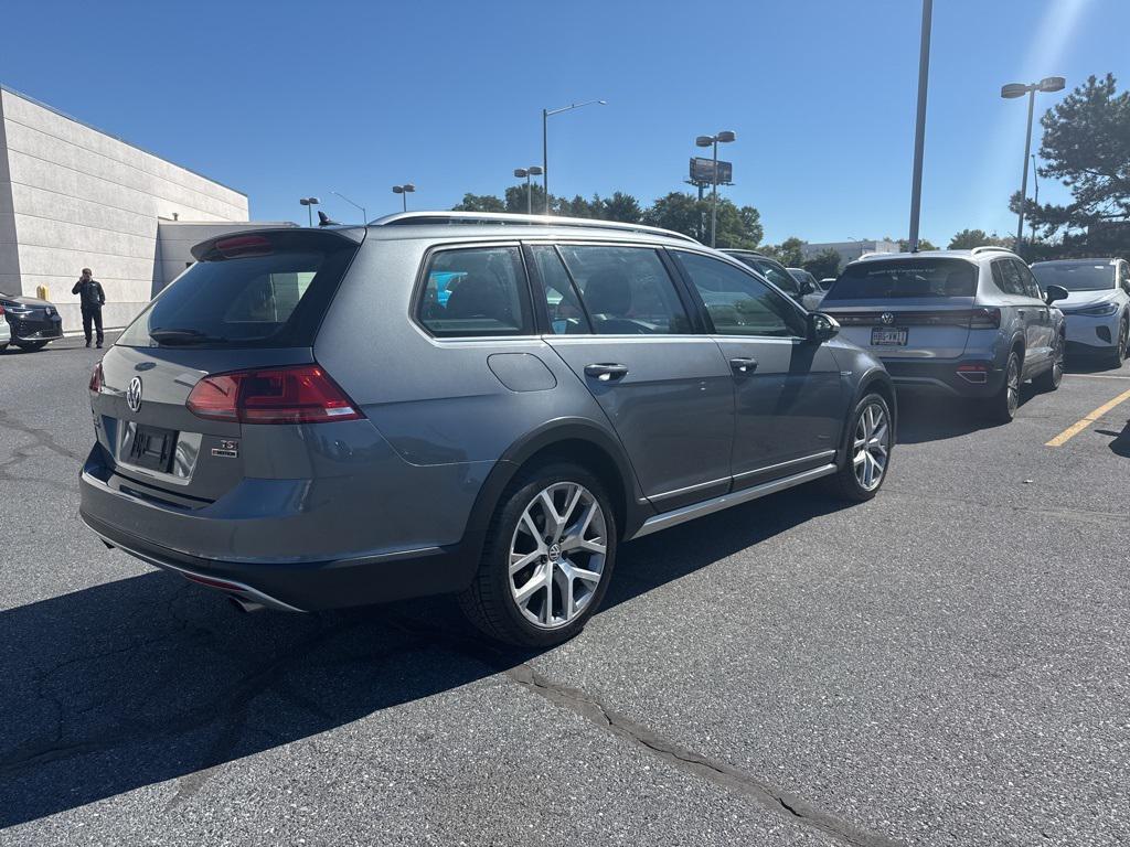 used 2017 Volkswagen Golf Alltrack car, priced at $14,543