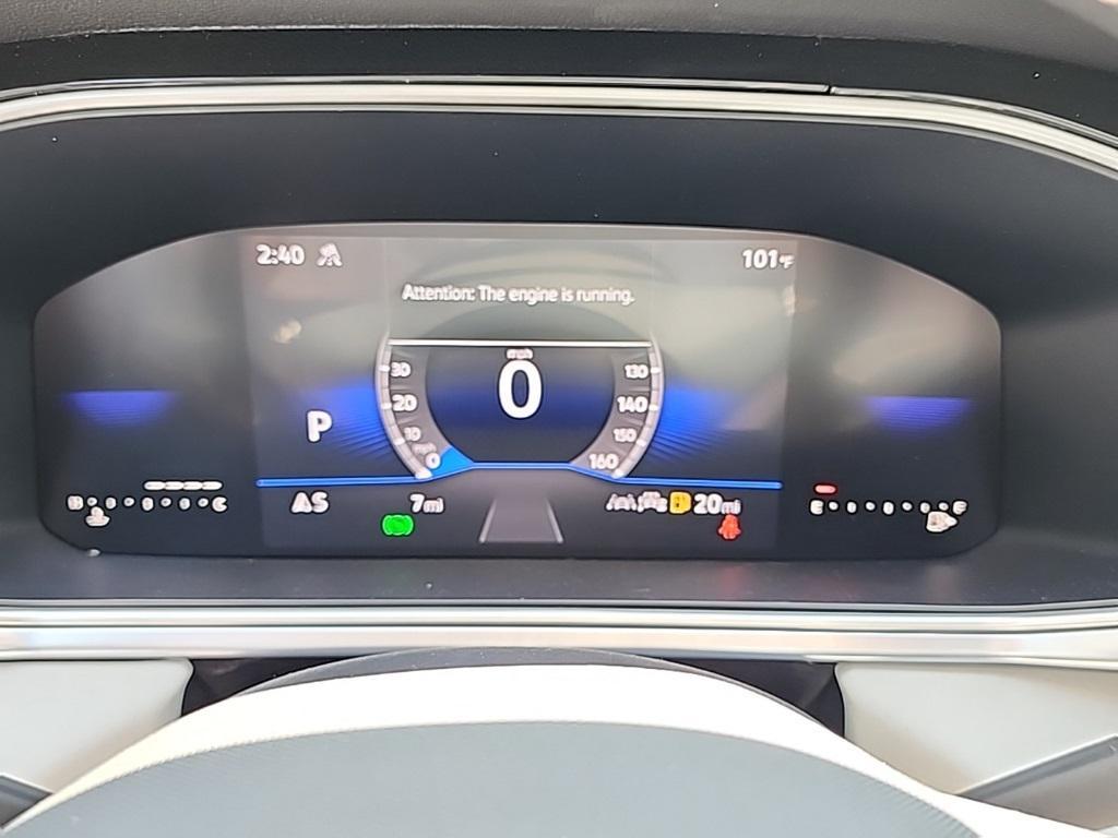 new 2025 Volkswagen Taos car, priced at $31,497