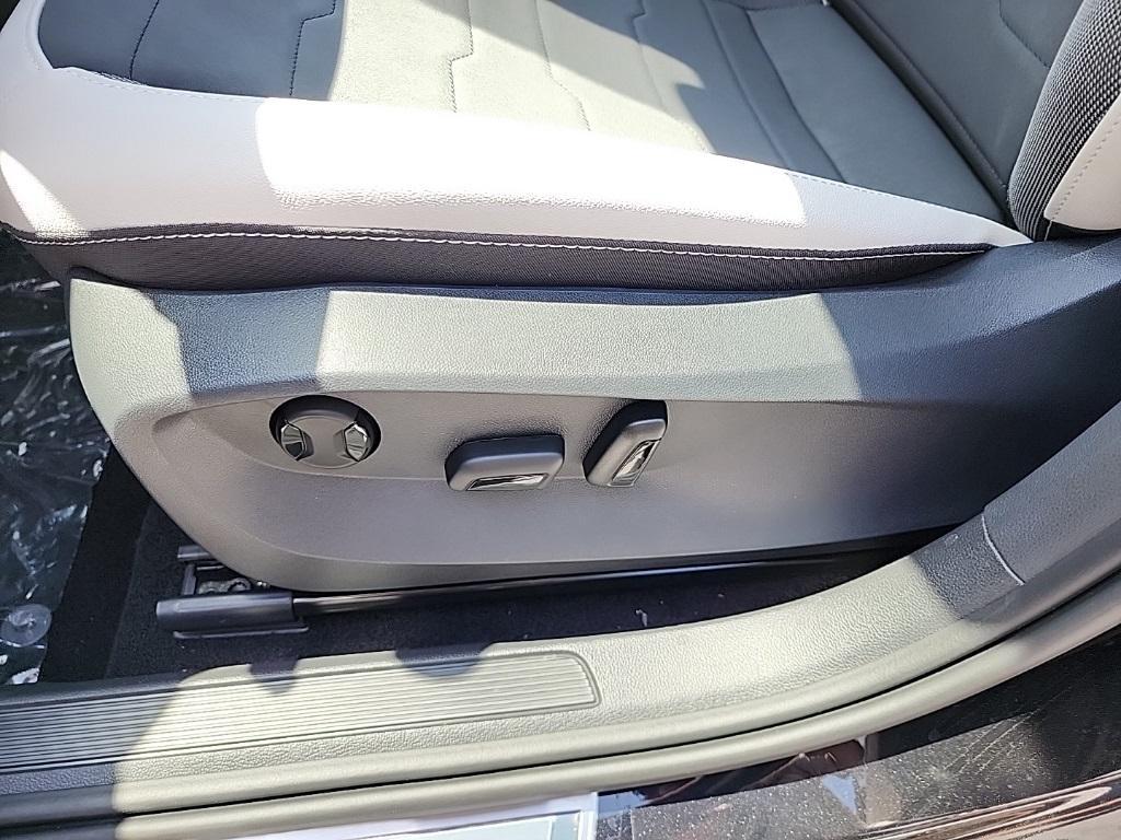 new 2025 Volkswagen Taos car, priced at $31,497