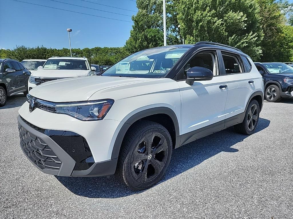 new 2025 Volkswagen Taos car, priced at $32,080