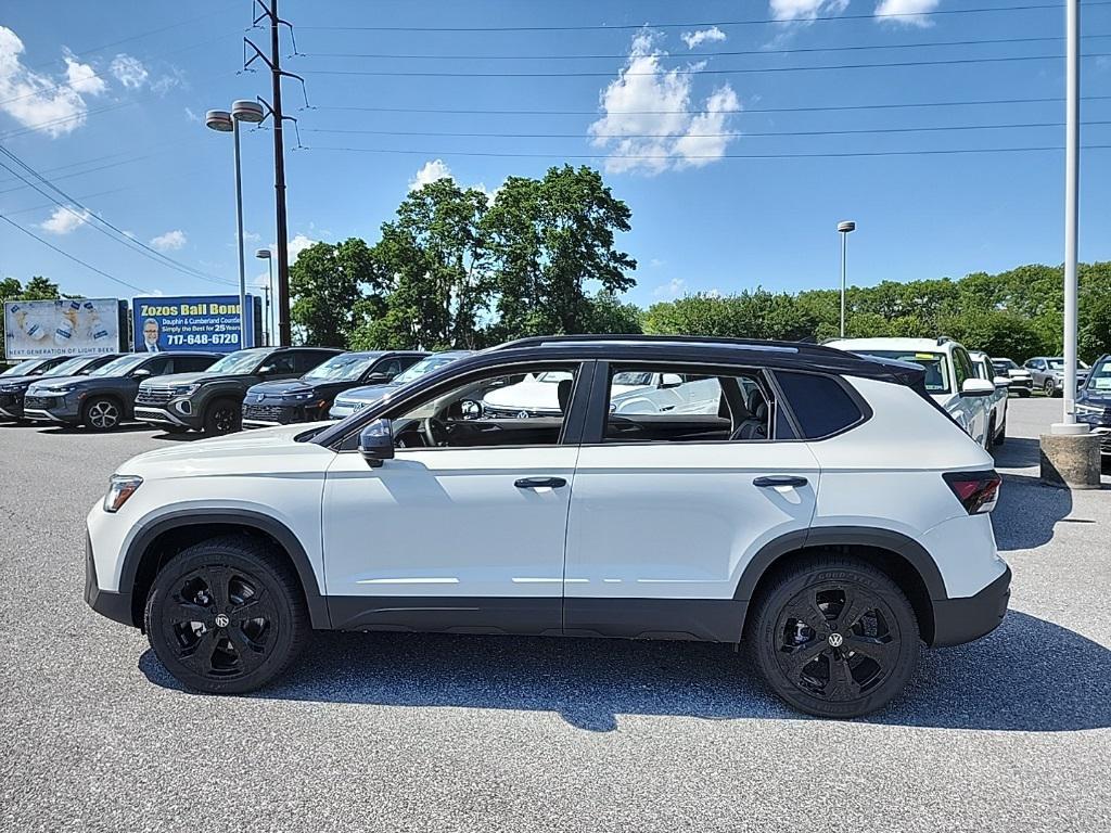 new 2025 Volkswagen Taos car, priced at $32,080